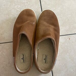 Brown suede mules with fur lining size 9 women